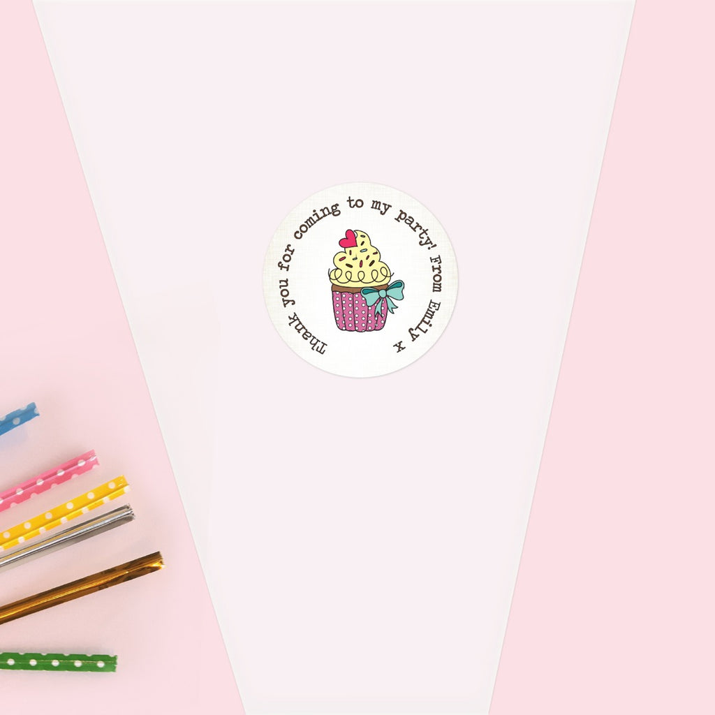 Vintage Cupcakes - Sweet Cone & Sticker - Pack of 35