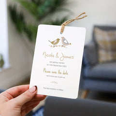 When Should You Send Your Save the Date Cards?